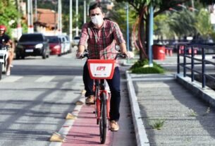 pdelando 1 305x207 - Bicicletas para andar grátis - Projeto EPT Vermelhinhas Maricá.